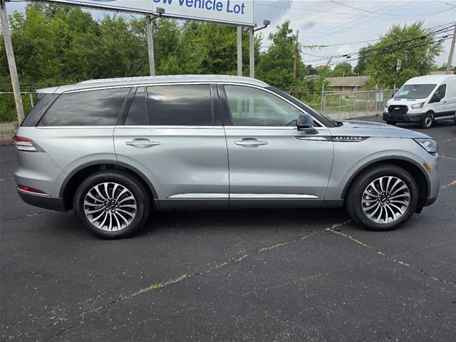 2023 Lincoln Aviator Standard