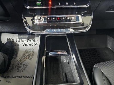 2025 Lincoln Corsair Premiere