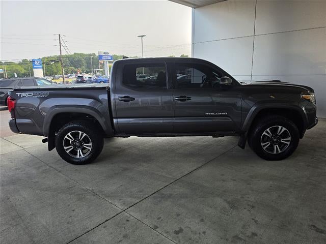 2018 Toyota Tacoma TRD Sport