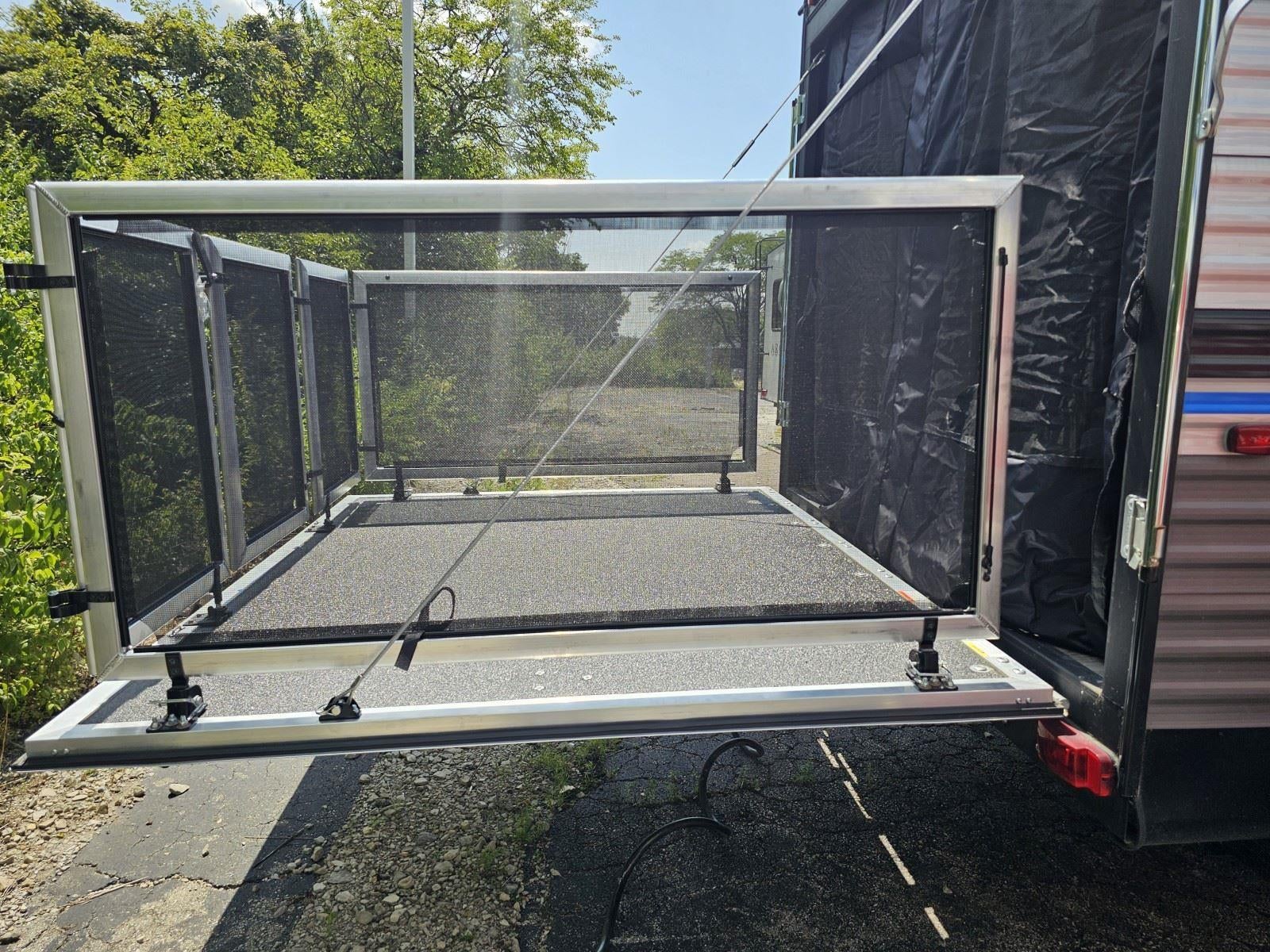 2023 COACHMEN CATALINA Base