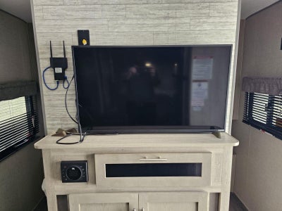 2023 COACHMEN CATALINA Base