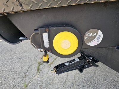 2023 COACHMEN CATALINA Base