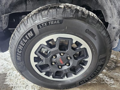 2025 Toyota 4Runner TRD Off-Road Premium HV