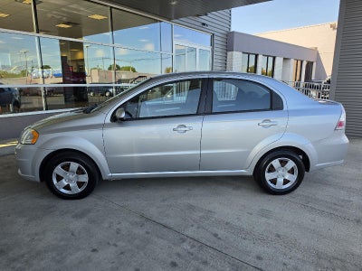 2011 Chevrolet Aveo LT w/1LT