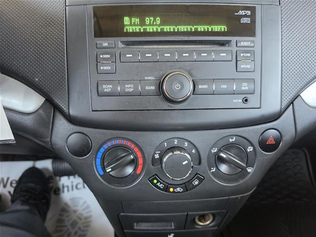 2011 Chevrolet Aveo LT w/1LT
