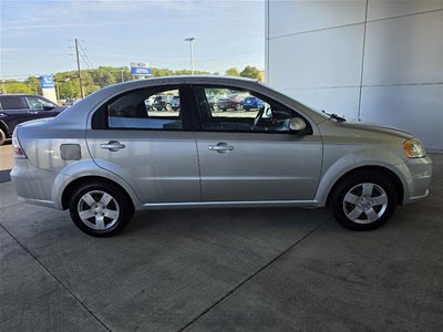2011 Chevrolet Aveo LT w/1LT