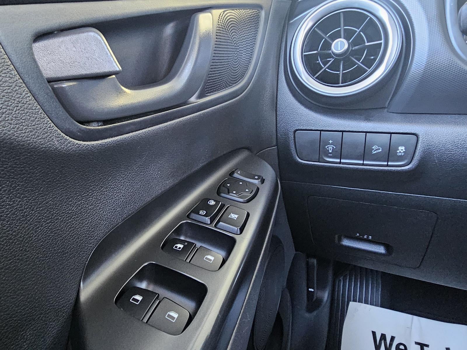 2023 Hyundai Kona SE