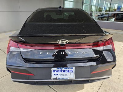 2025 Hyundai Elantra Hybrid SEL Sport