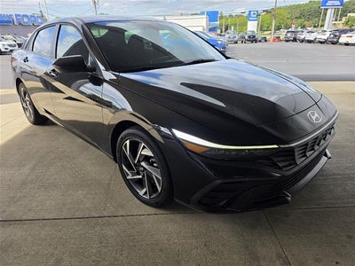 2025 Hyundai Elantra Hybrid SEL Sport