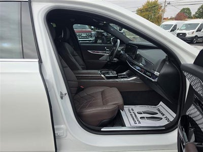 2023 BMW i7 xDrive60