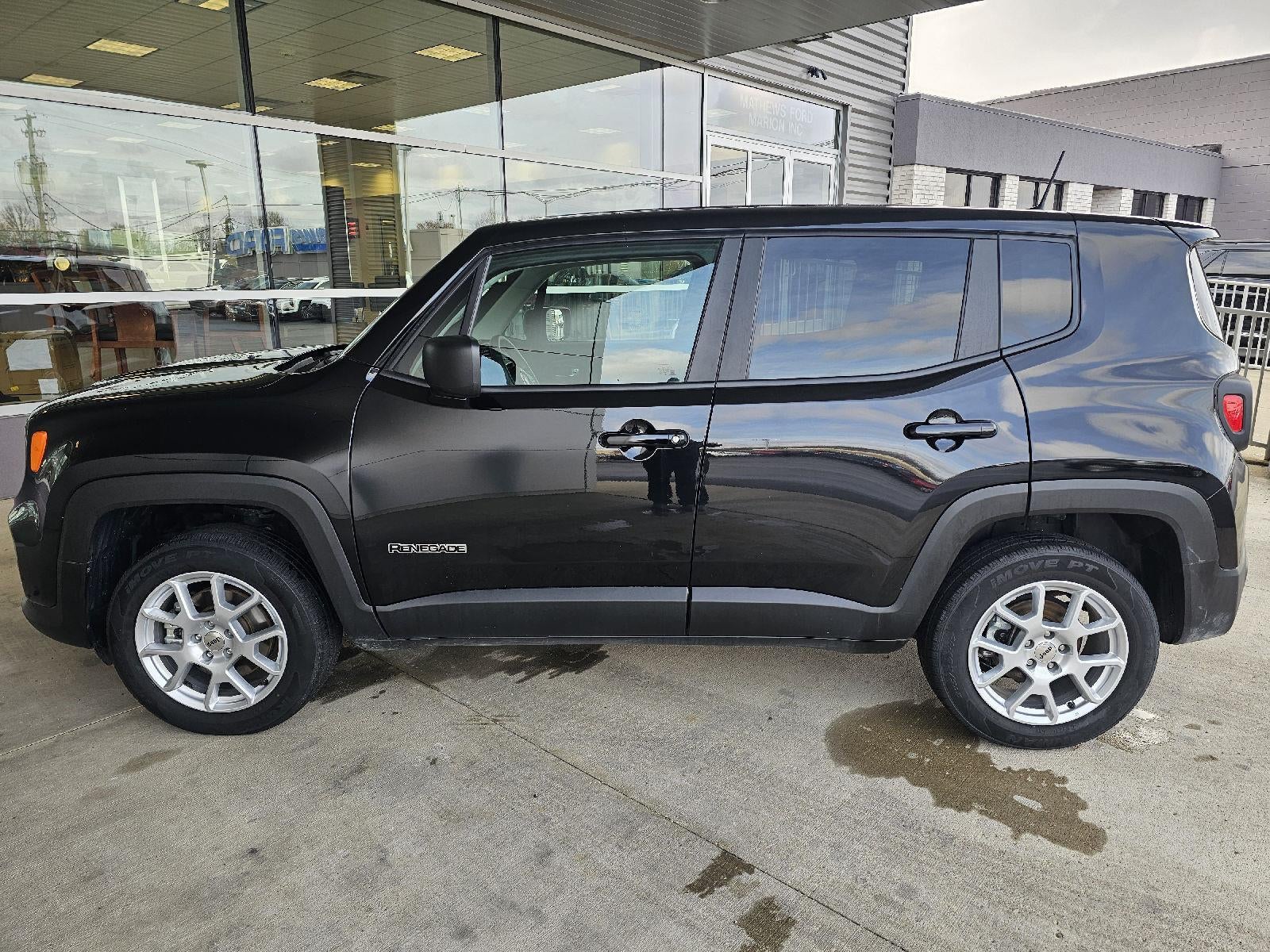 2023 Jeep Renegade Latitude